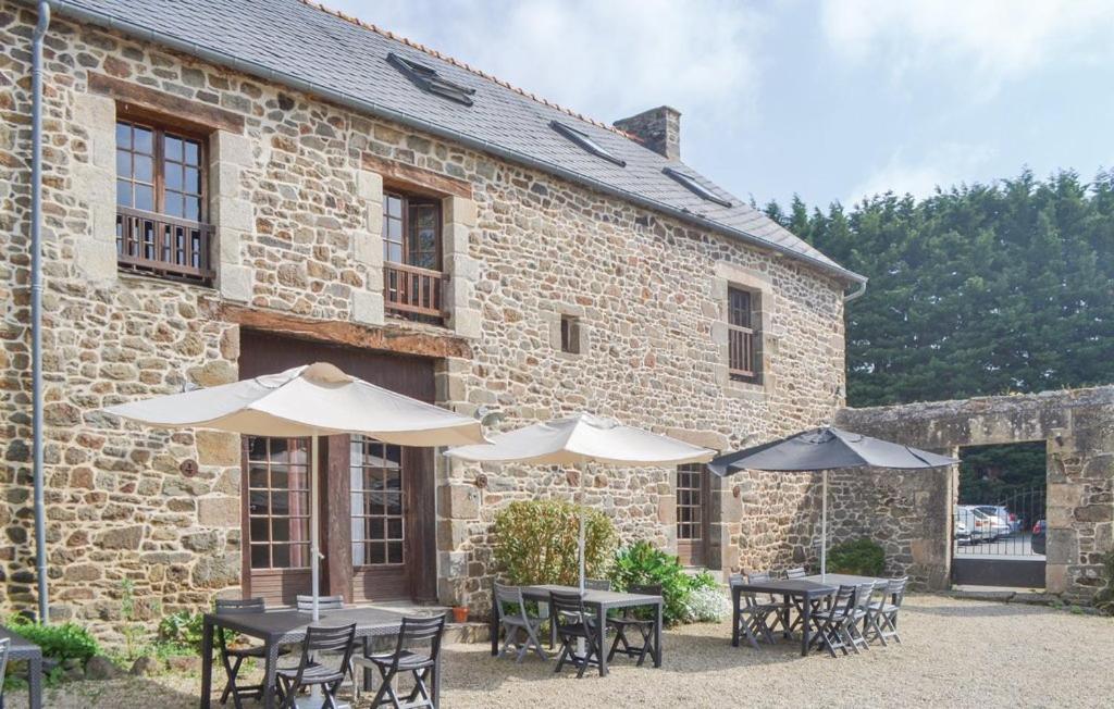 Vila Les 3 Rossignols Taden Exteriér fotografie